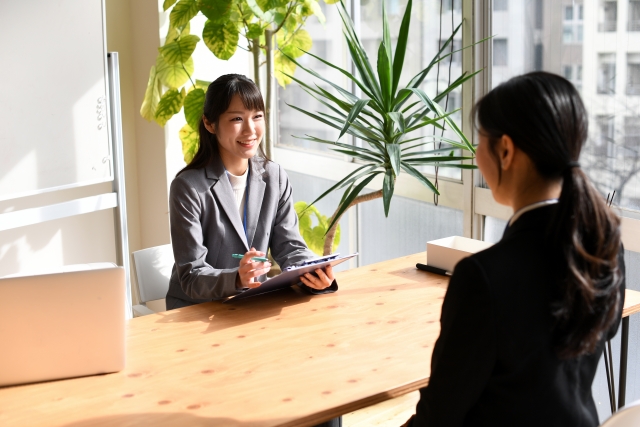 新卒・中途採用から労務周りまで幅広く人事経験を持つ！